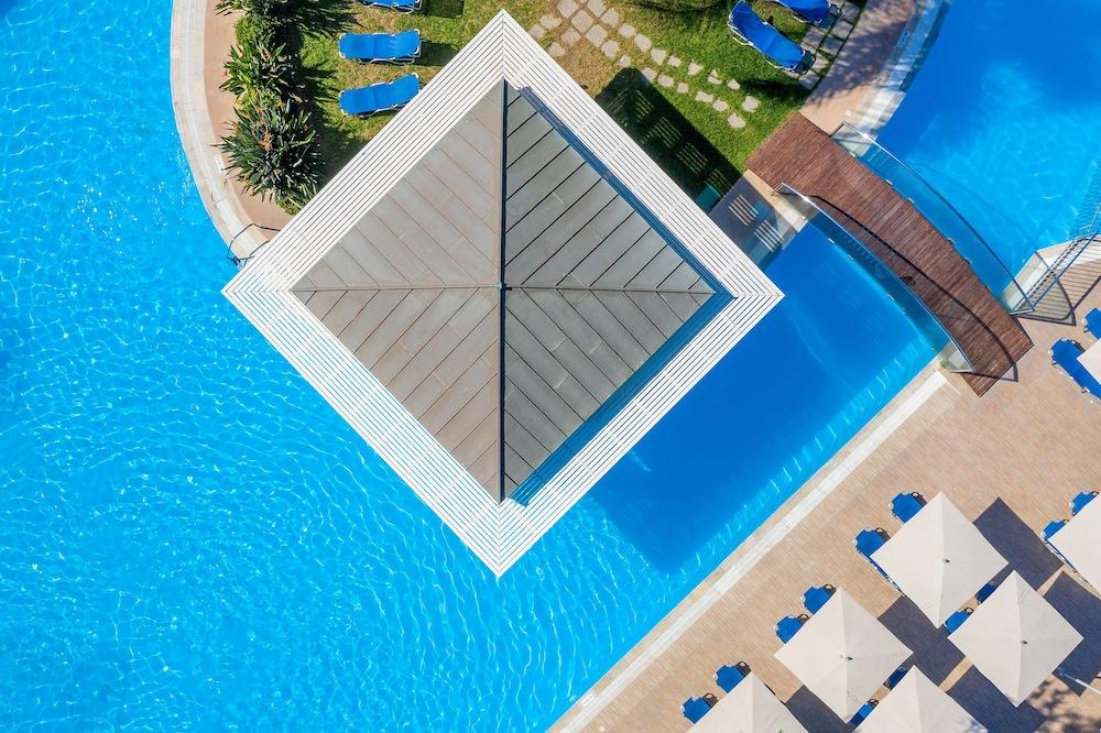 Oceanis Beach Hotel Ixia  Exterior photo