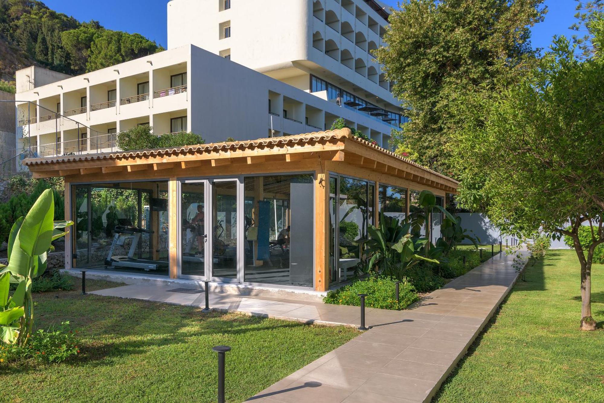 Oceanis Beach Hotel Ixia  Exterior photo